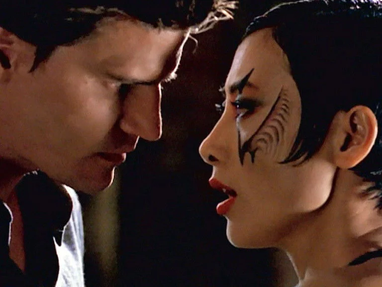 Angel: 1×13 – Ona