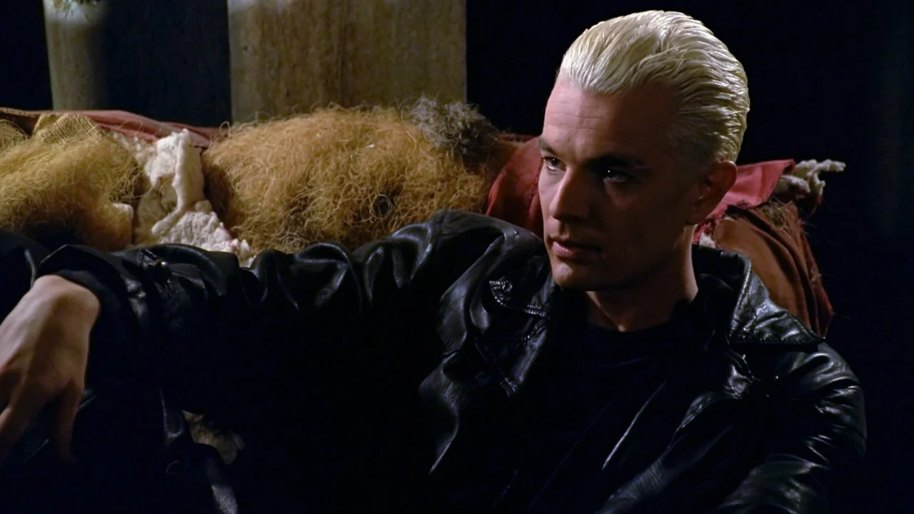 Buffy, přemožitelka upírů: 4×20 – Yoko faktor