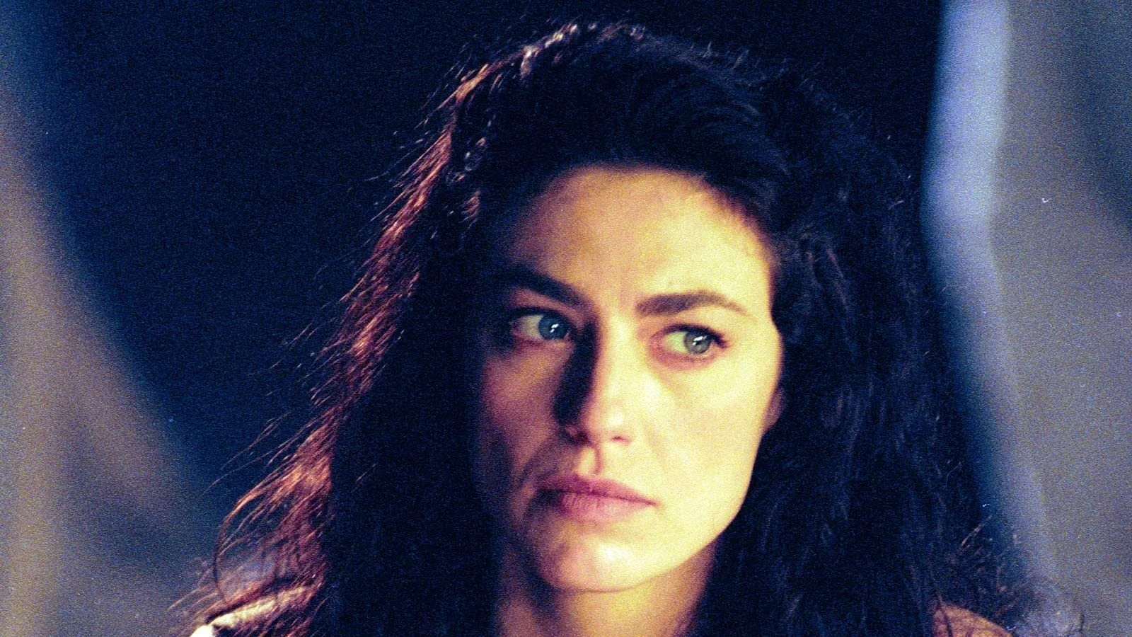 Farscape: 1×12 – Flax