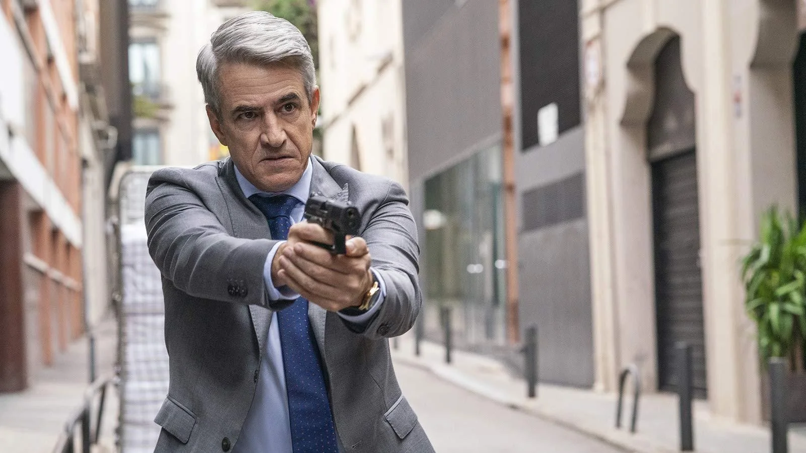 Hanna: 2×8 – The List