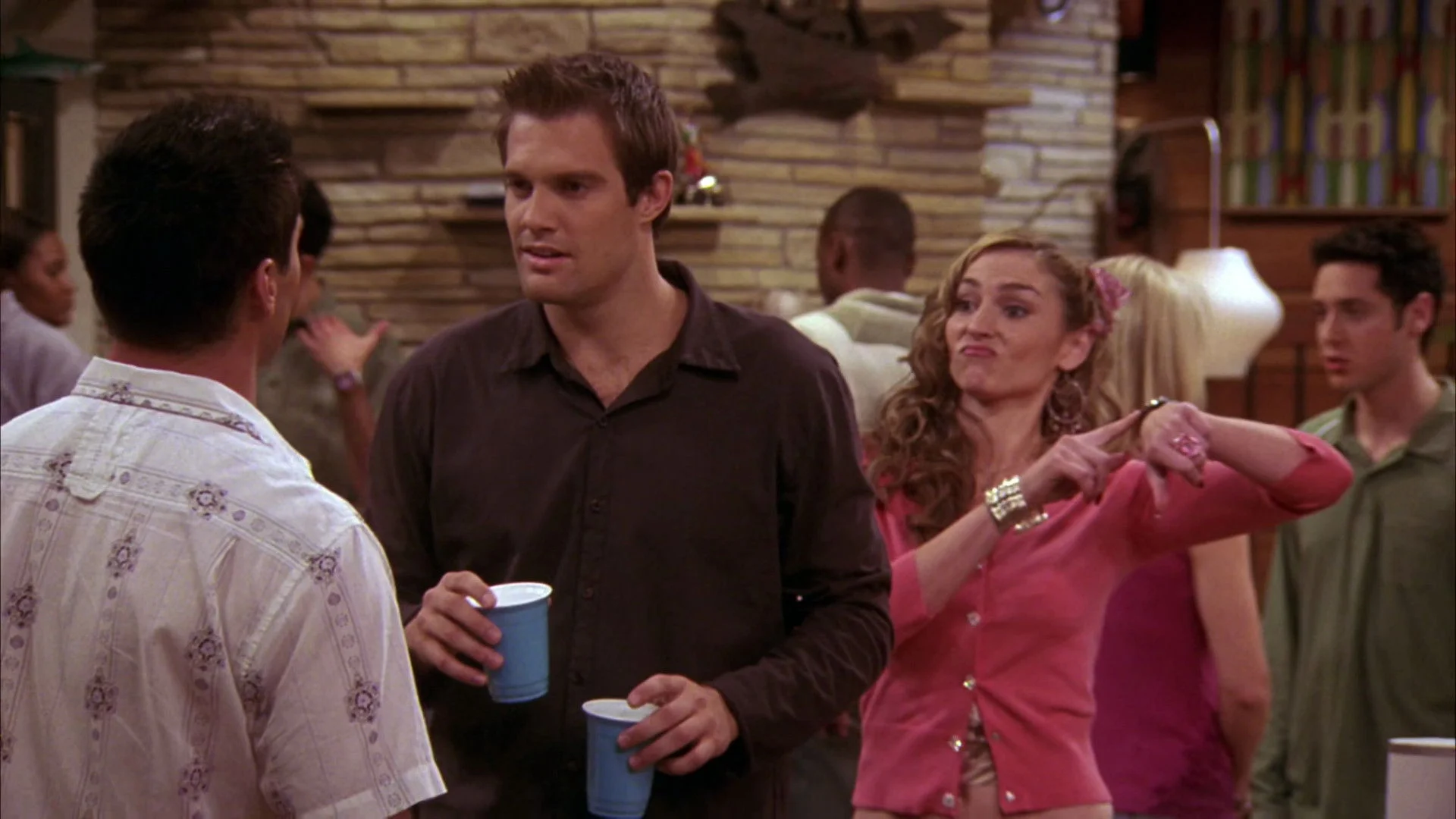 Joey: 1×3 – Joey a večírek