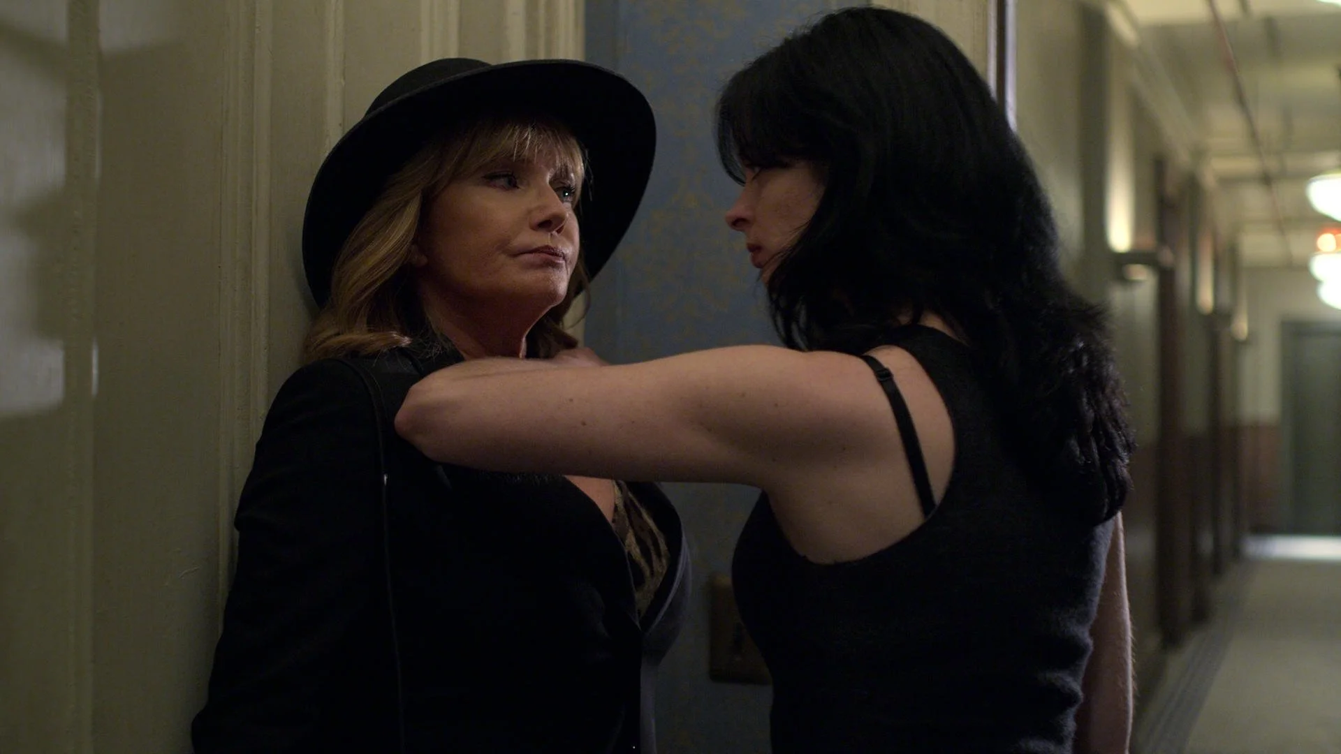 Marvel’s Jessica Jones: 3×1 – Alias dokonalý hamburger