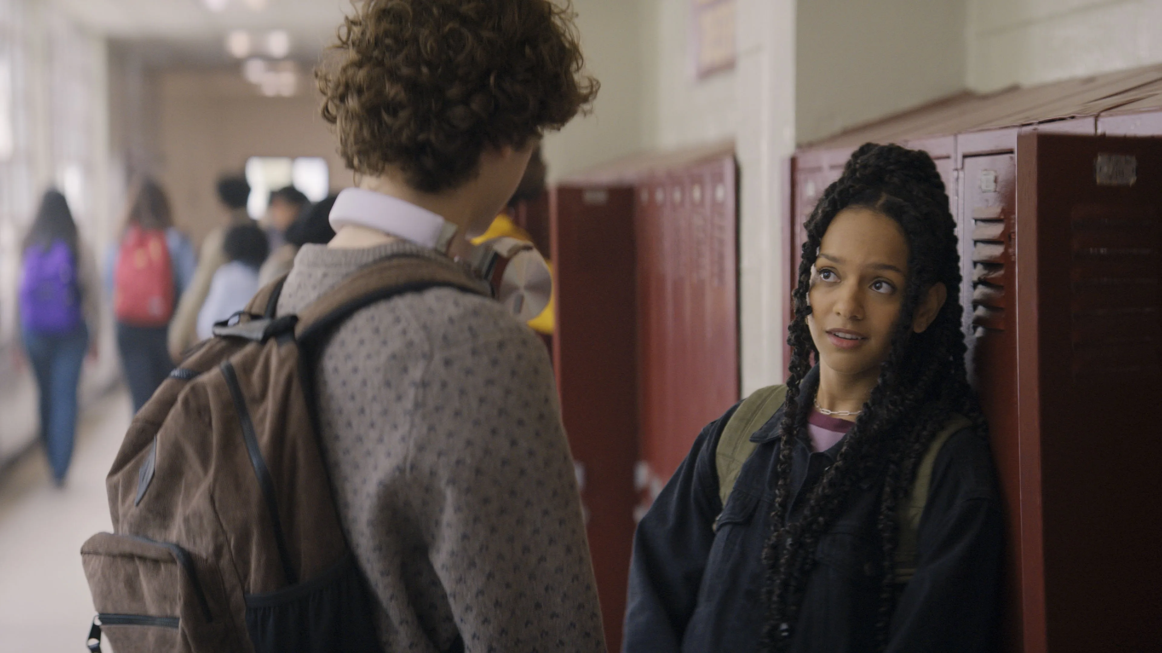 Velký poprask na malém městě: 1×5 – Trina